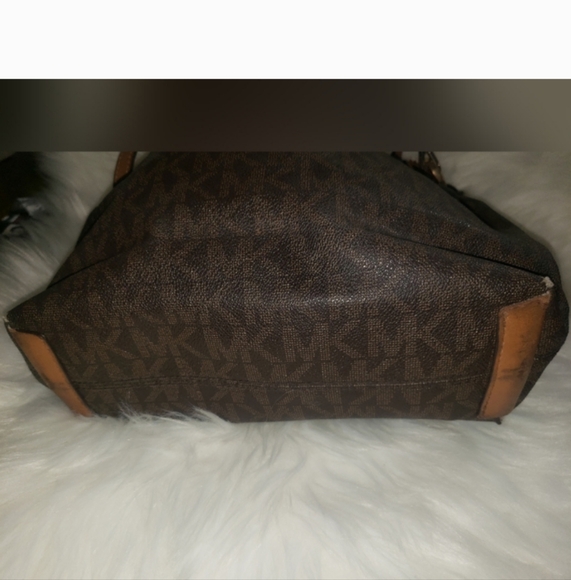 Michael Kors Brown Crossover Or Hangbag Beautiful Purse - Picture 4 of 4